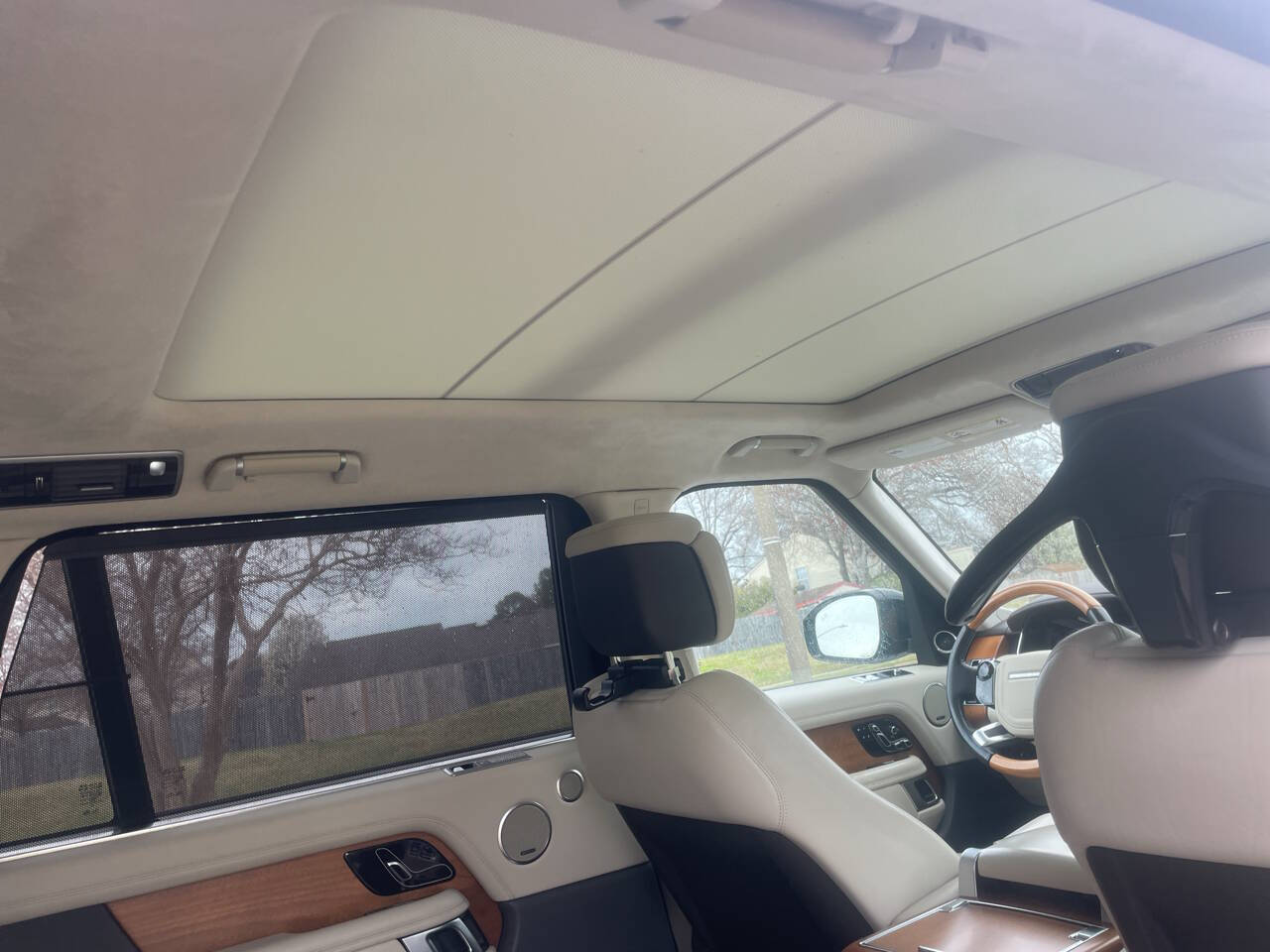 Vehicle image 35 of 61