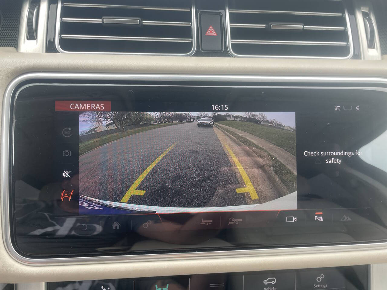 Vehicle image 46 of 61