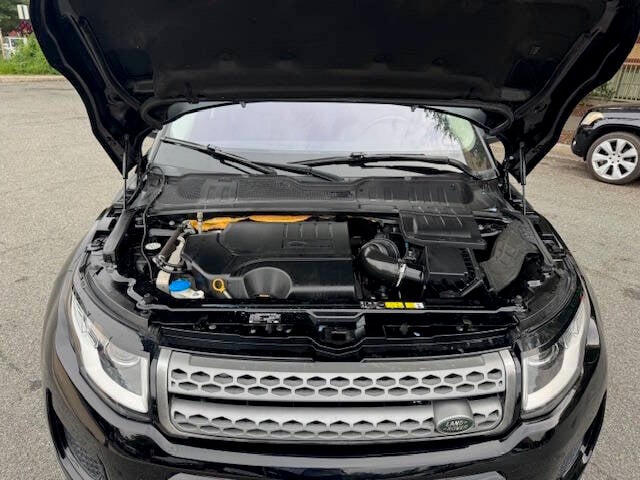 2019 Land Rover Range Rover Evoque SE Premium Image 16 of 17