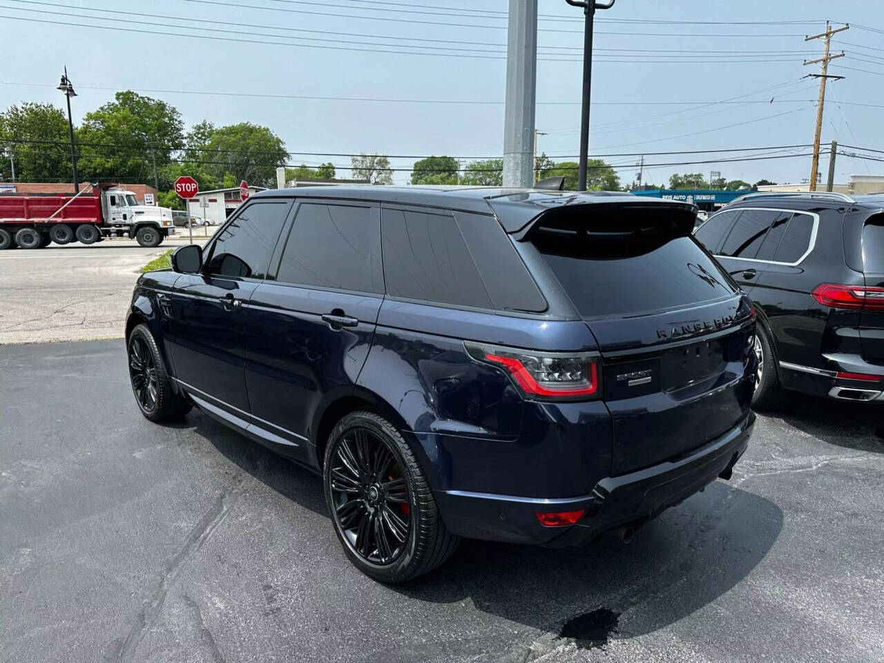Vehicle image 6 of 18