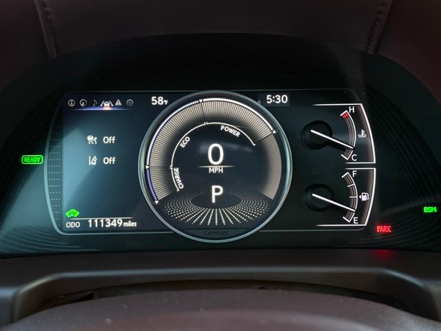 2019 Lexus ES 300h Luxury Image 24 of 45