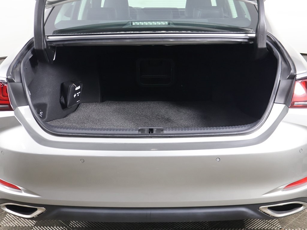 2019 Lexus ES 350 Image 13 of 65