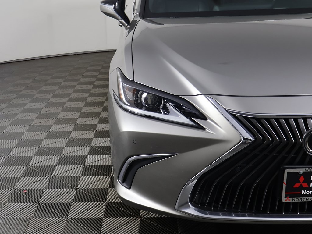 2019 Lexus ES 350 Image 51 of 65
