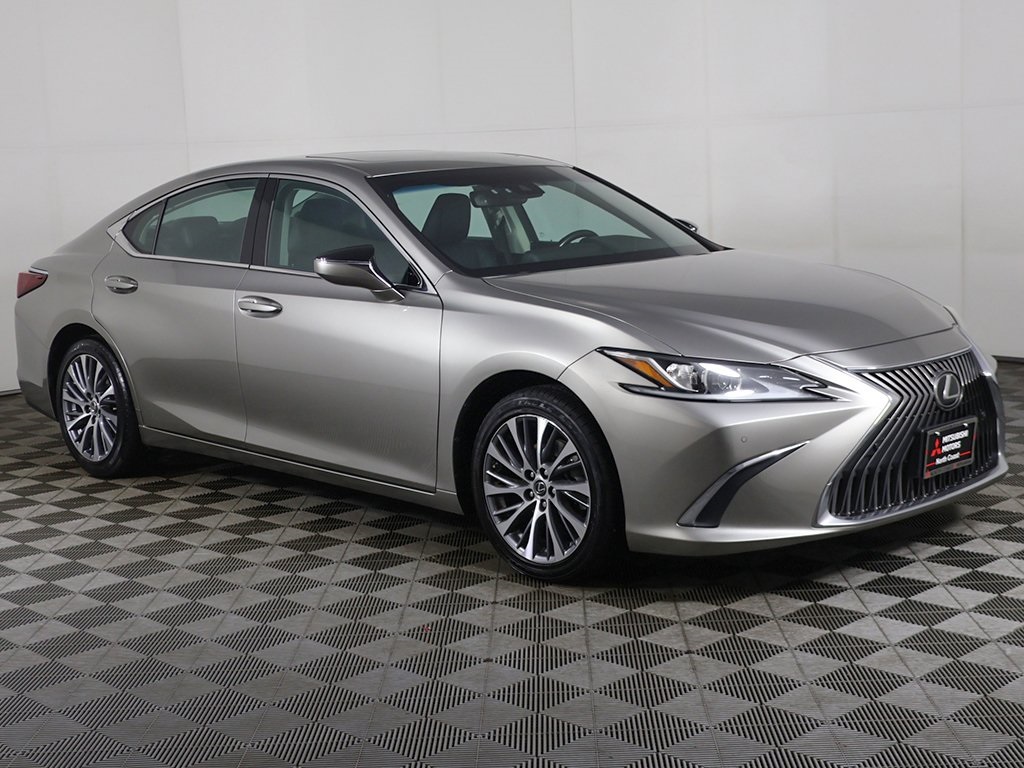 2019 Lexus ES 350 Image 6 of 65