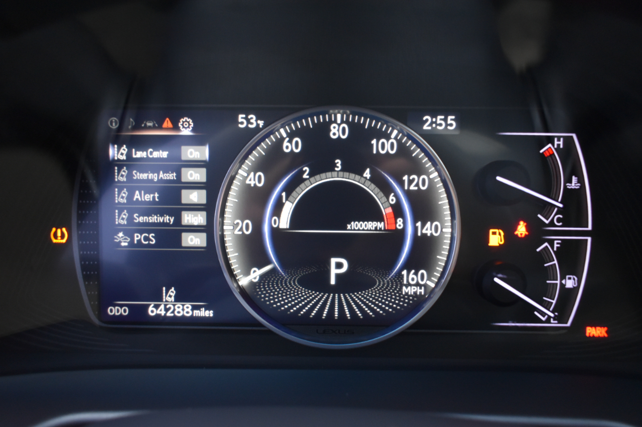 2019 Lexus ES Image 27 of 48