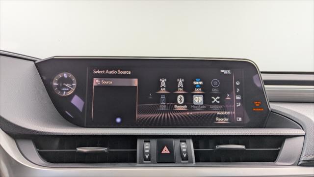 2019 Lexus ES 350 F Sport Image 24 of 35