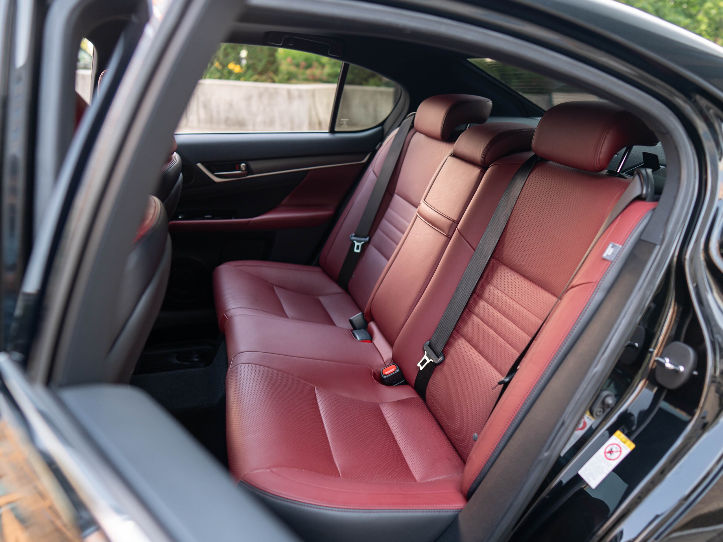 Vehicle image 19 of 60