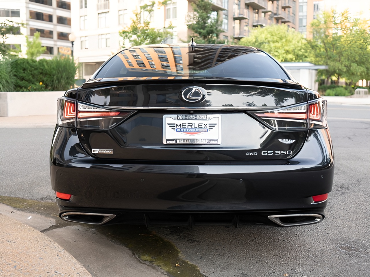 Vehicle image 58 of 60