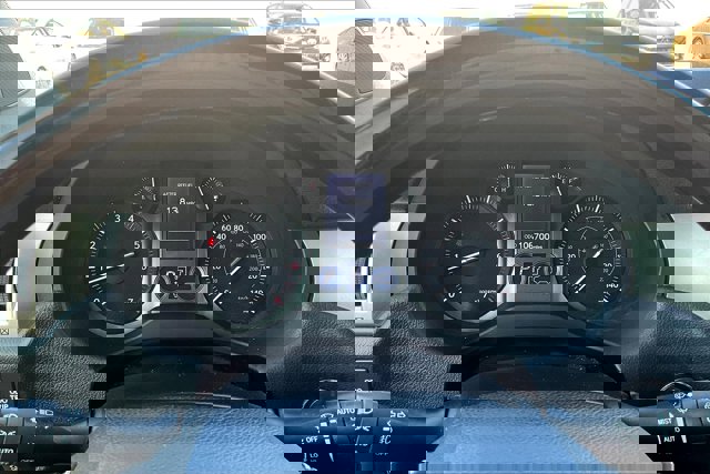 2019 Lexus GX Image 20 of 32