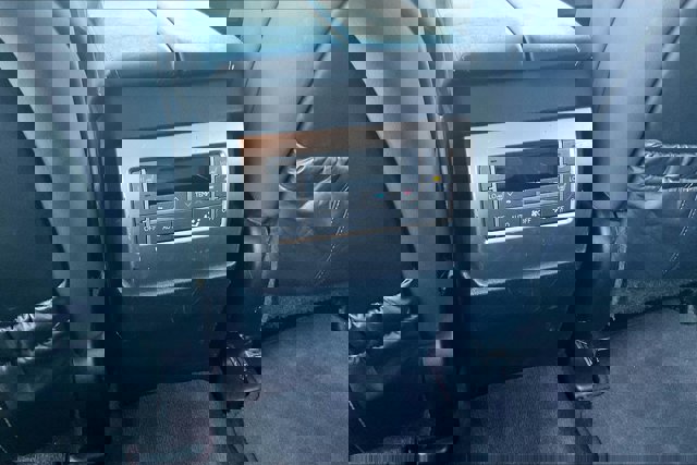 2019 Lexus GX Image 23 of 32