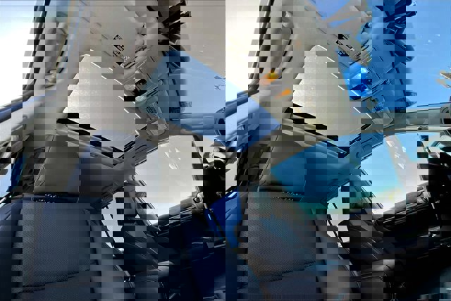 2019 Lexus GX Image 15 of 32