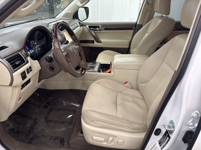 2019 Lexus GX 460 Premium Image 29 of 37