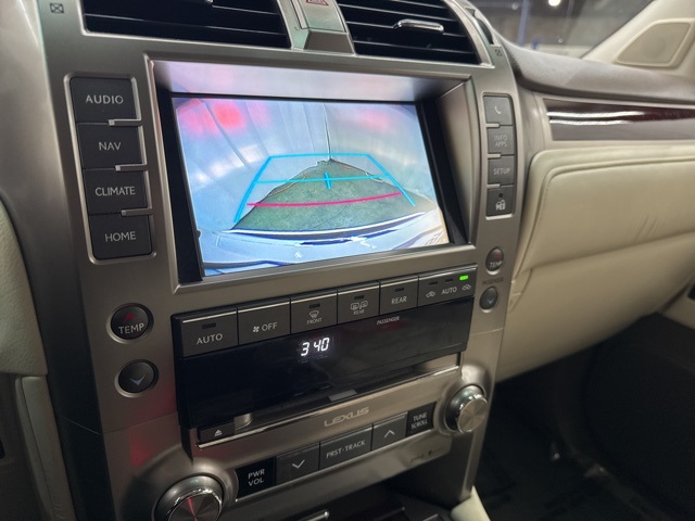 2019 Lexus GX 460 Premium Image 25 of 37