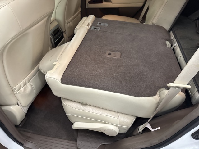 2019 Lexus GX 460 Premium Image 16 of 37