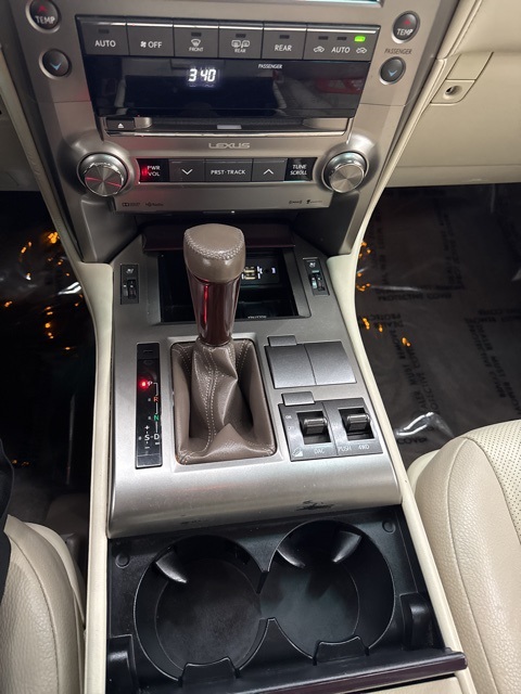 2019 Lexus GX 460 Premium Image 26 of 37