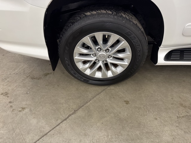 2019 Lexus GX 460 Premium Image 14 of 37