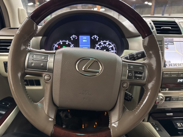 2019 Lexus GX 460 Premium Image 22 of 37