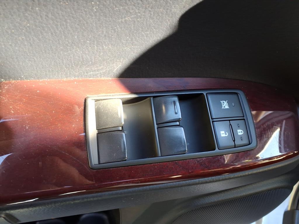 2019 Lexus GX Image 22 of 30