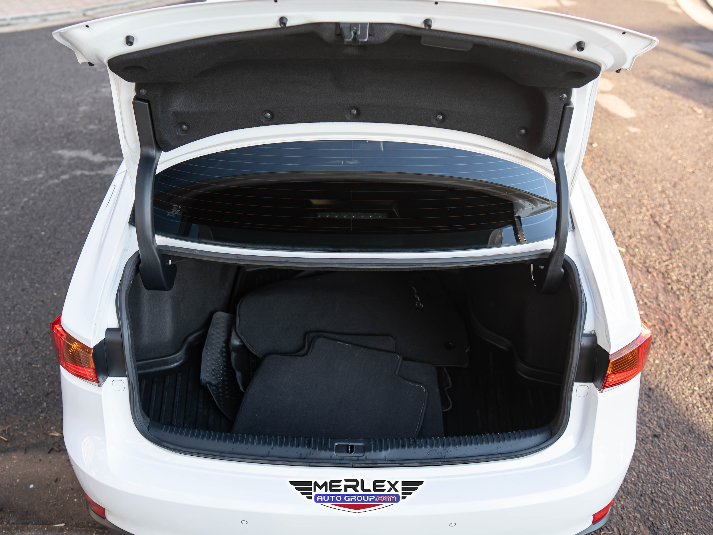 2019 Lexus IS 350 F Sport Image 12 of 51