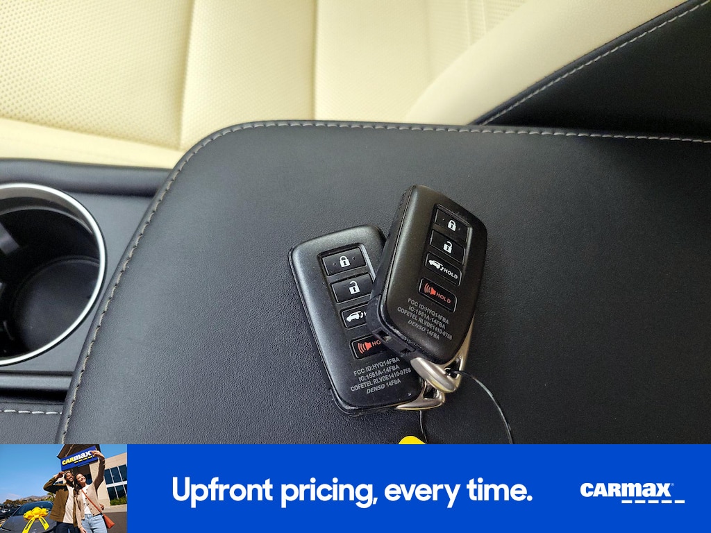 2019 Lexus NX Image 19 of 24