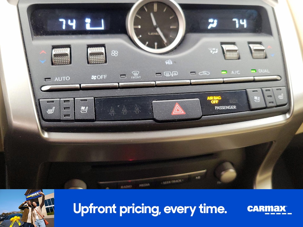 2019 Lexus NX Image 18 of 24