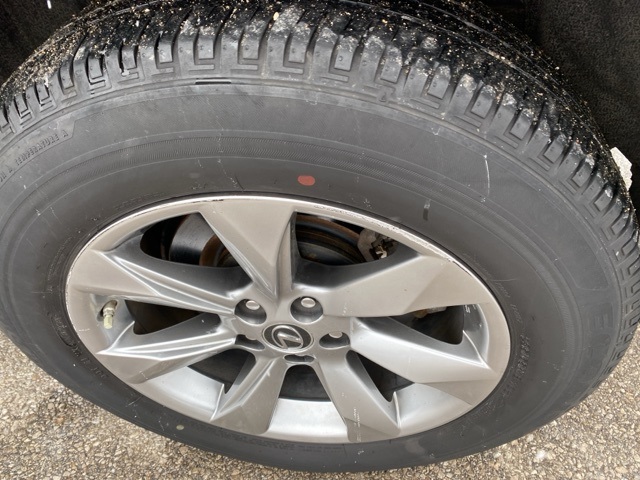 Vehicle image 32 of 33