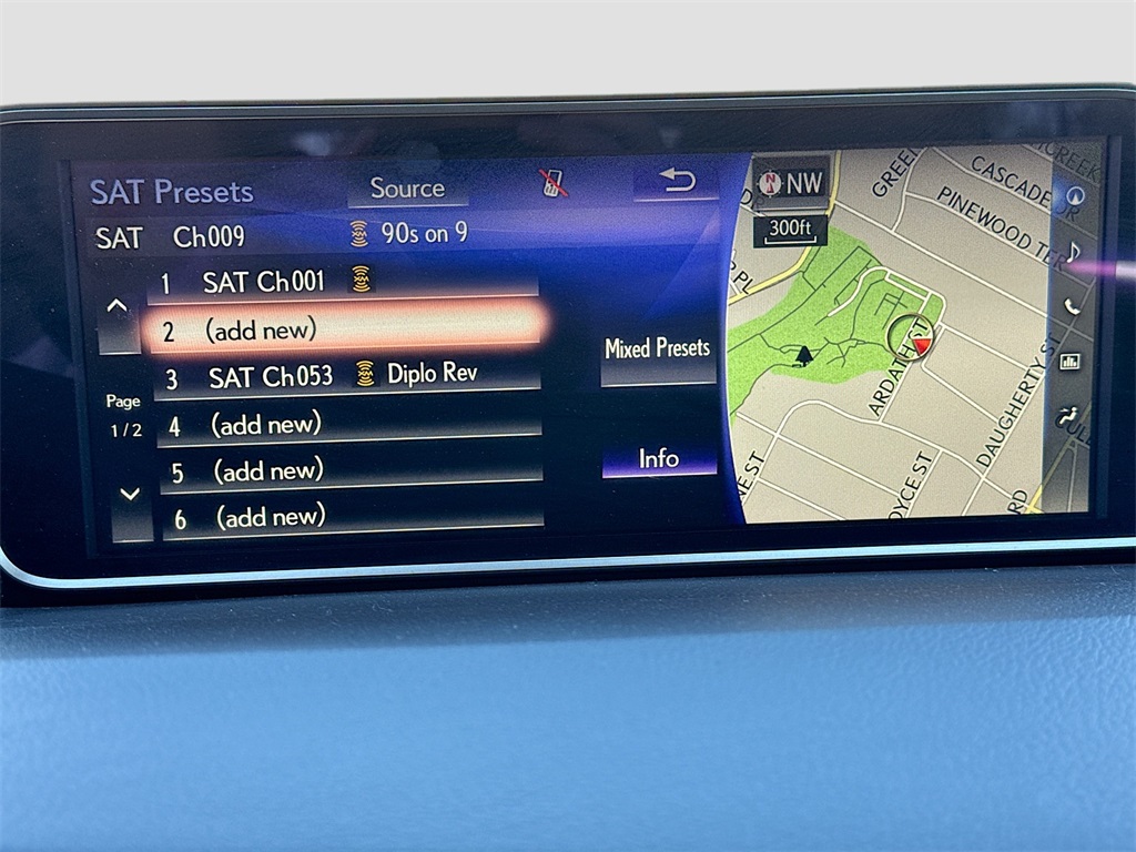 Vehicle image 15 of 34