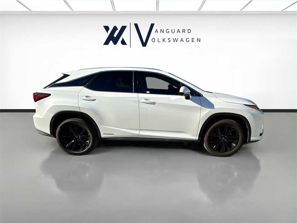 Vehicle image 4 of 34