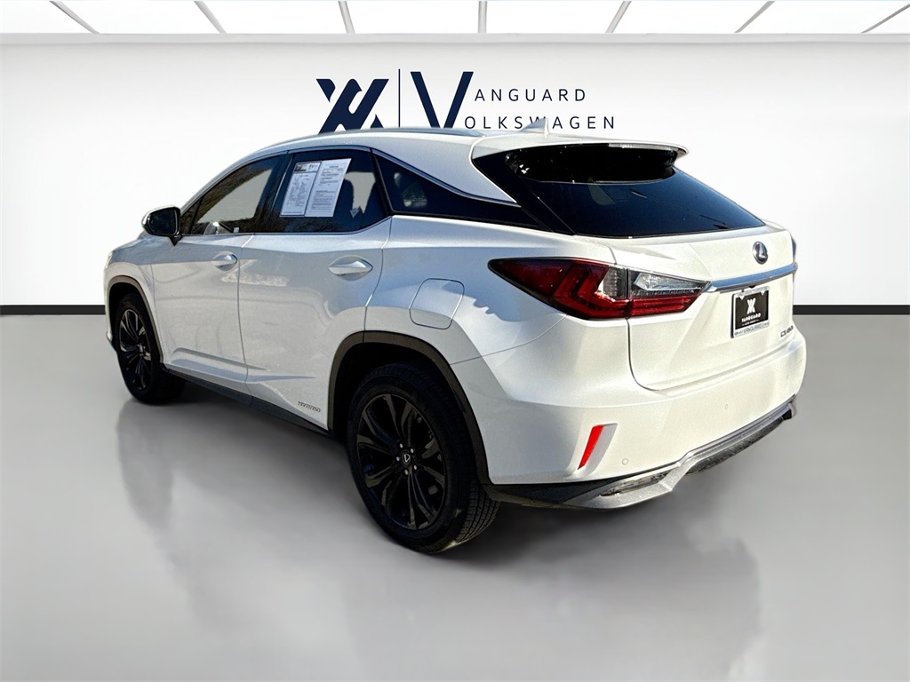 Vehicle image 7 of 34