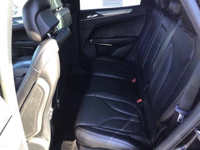 2019 Lincoln MKC Reserve Image 8 of 23