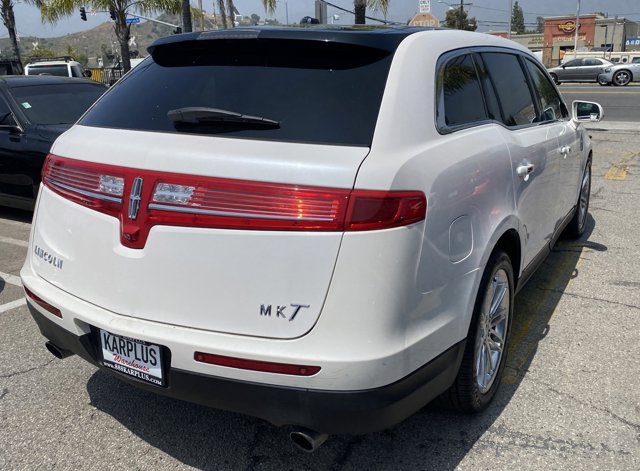 Vehicle image 5 of 25