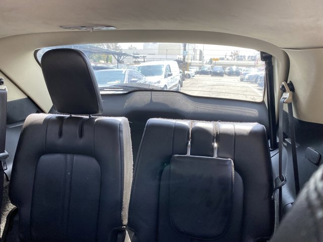 Vehicle image 15 of 25
