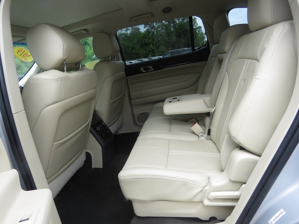 Vehicle image 11 of 29
