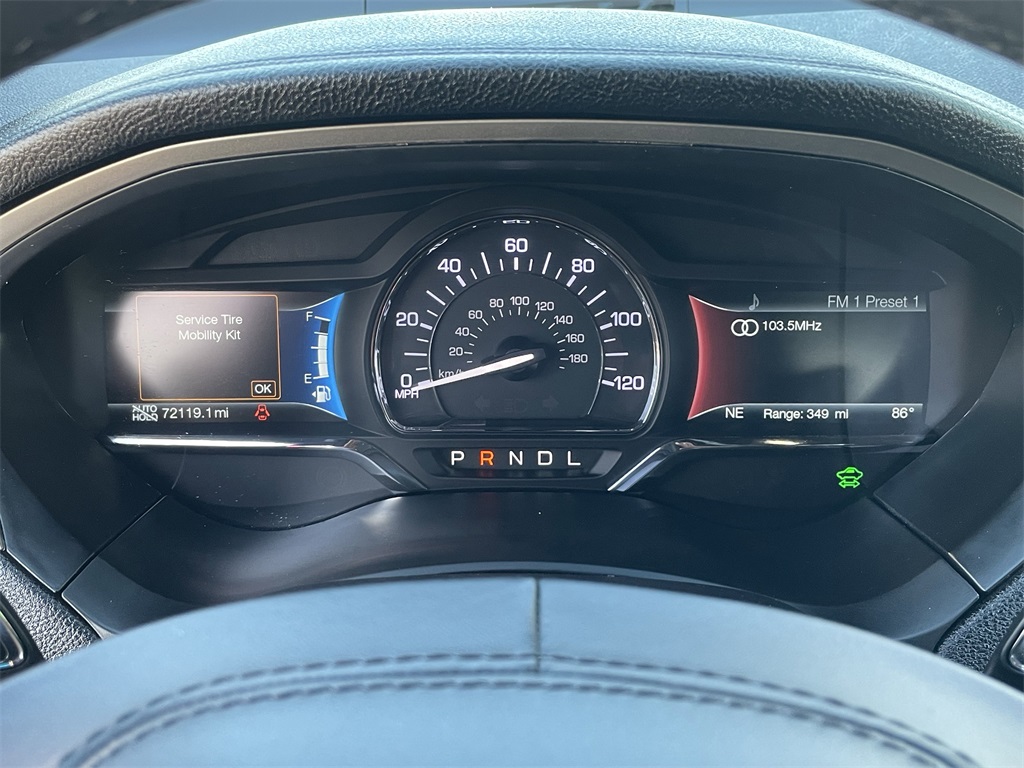 2019 Lincoln MKZ Hybrid Reserve I Image 17 of 32