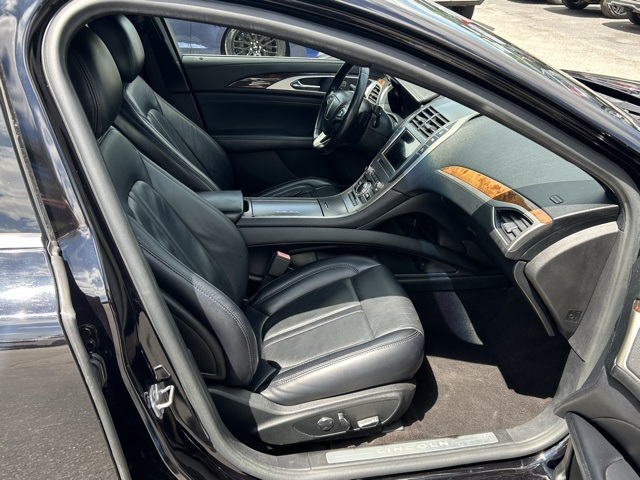 2019 Lincoln MKZ Reserve I Image 11 of 22