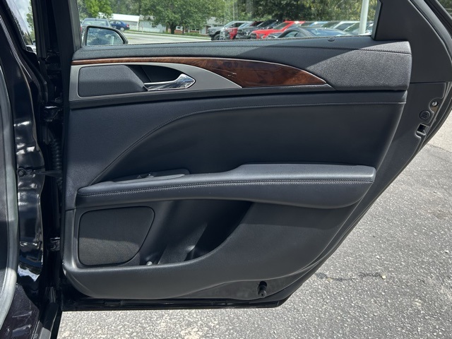 2019 Lincoln MKZ Reserve I Image 18 of 22