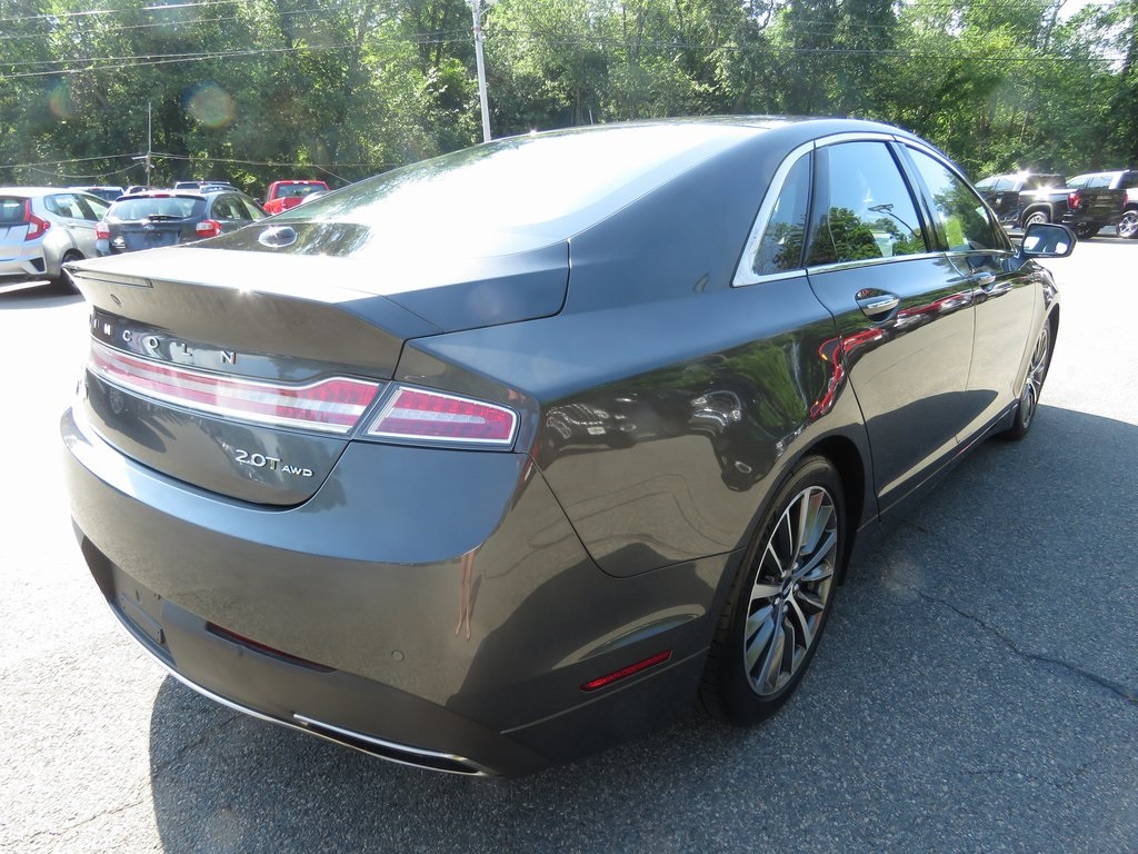 Vehicle image 5 of 28