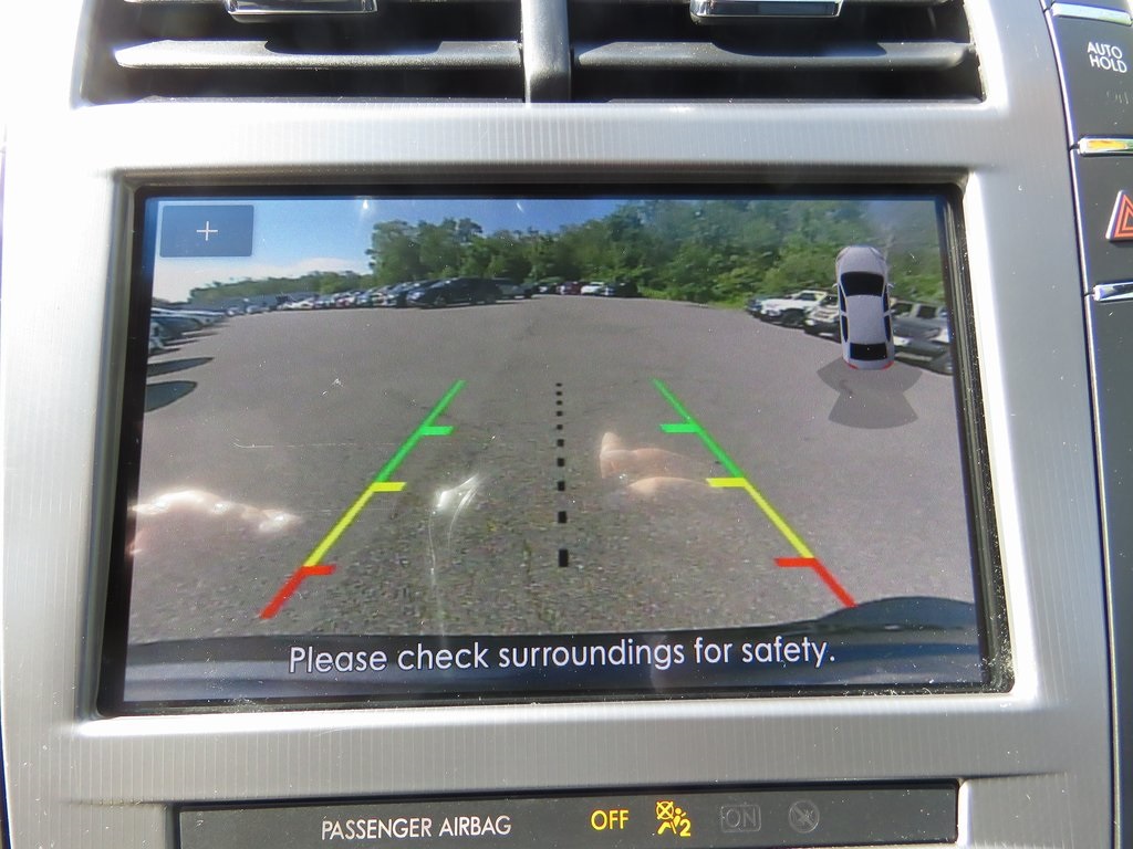 Vehicle image 20 of 28