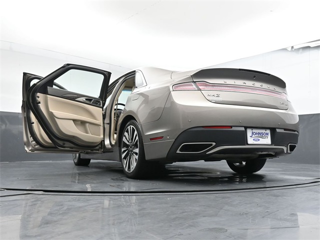 2019 Lincoln MKZ Reserve II Image 18 of 40