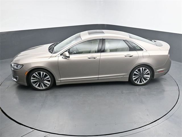 2019 Lincoln MKZ Reserve II Image 29 of 40