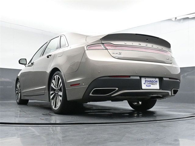 2019 Lincoln MKZ Reserve II Image 17 of 40