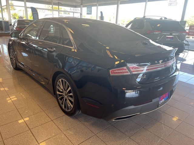 Vehicle image 12 of 34