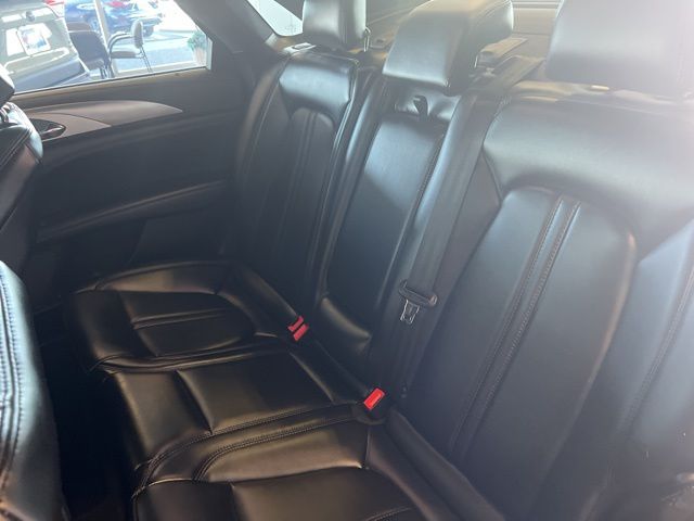 Vehicle image 18 of 34