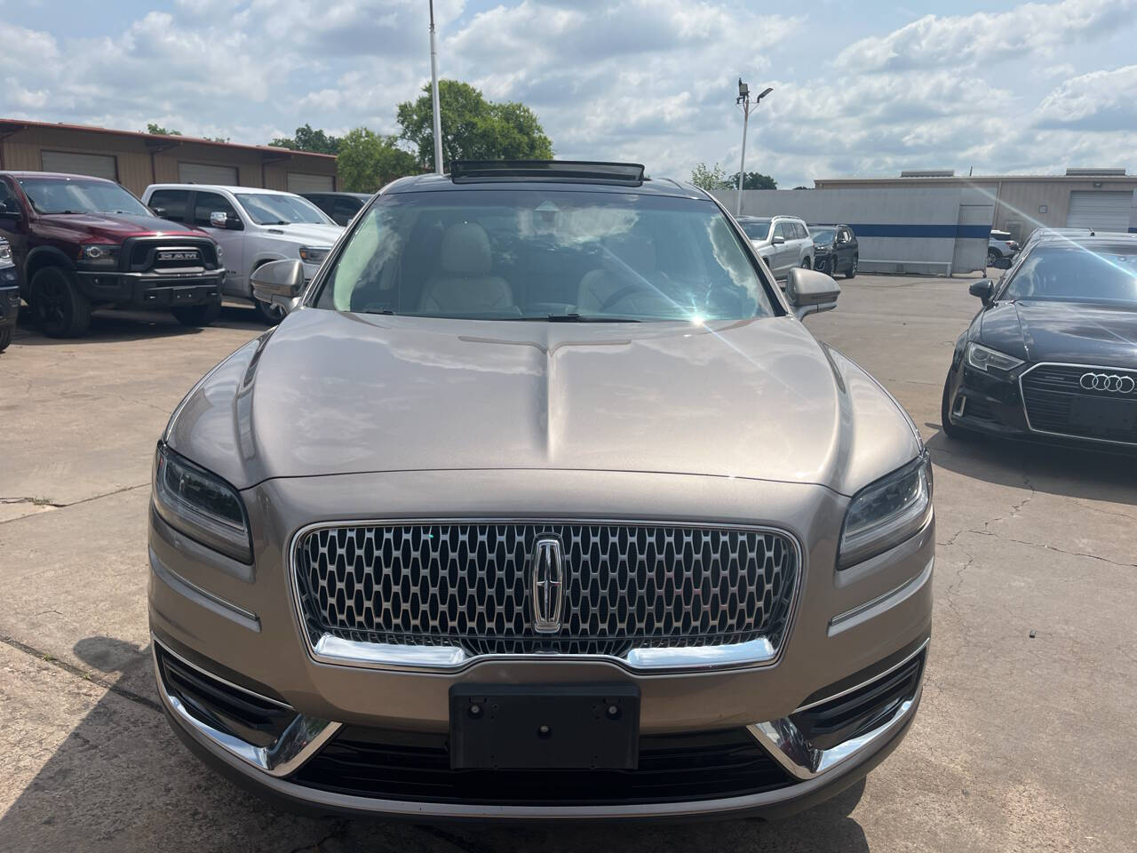Vehicle image 2 of 24