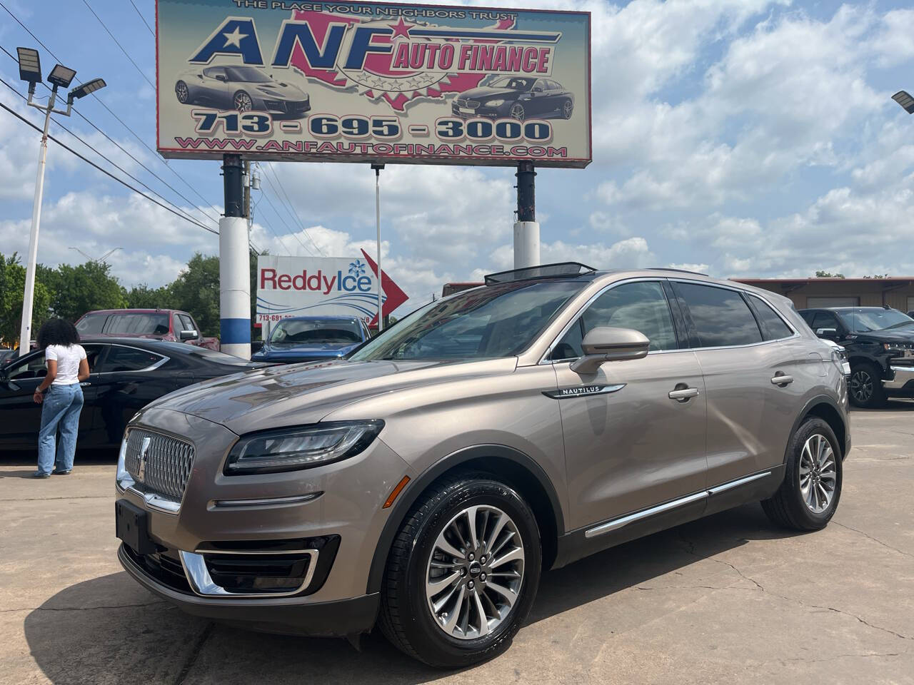 Vehicle image 1 of 24