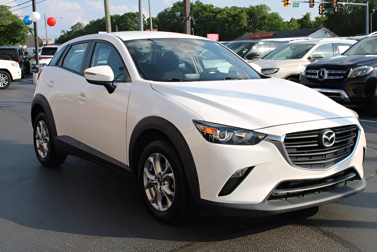 Vehicle image 29 of 32
