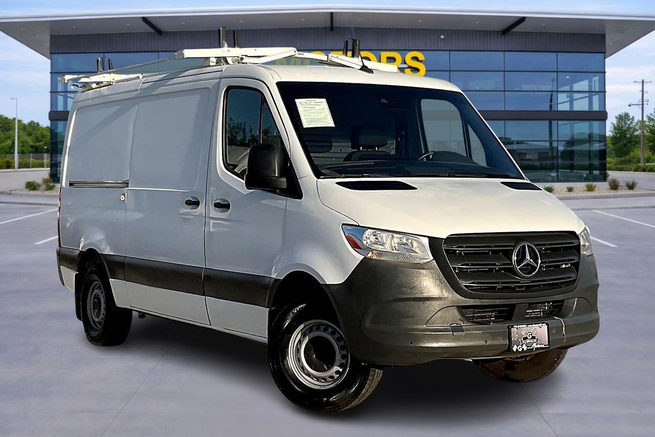 2019 Mercedes-Benz Sprinter Cargo Image 3 of 27