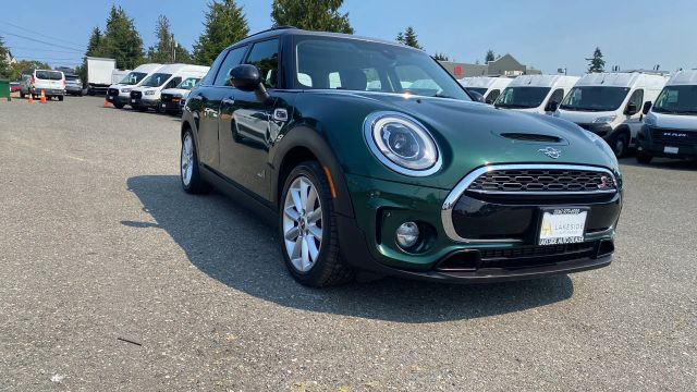 2019 MINI Cooper Clubman S Image 1 of 9