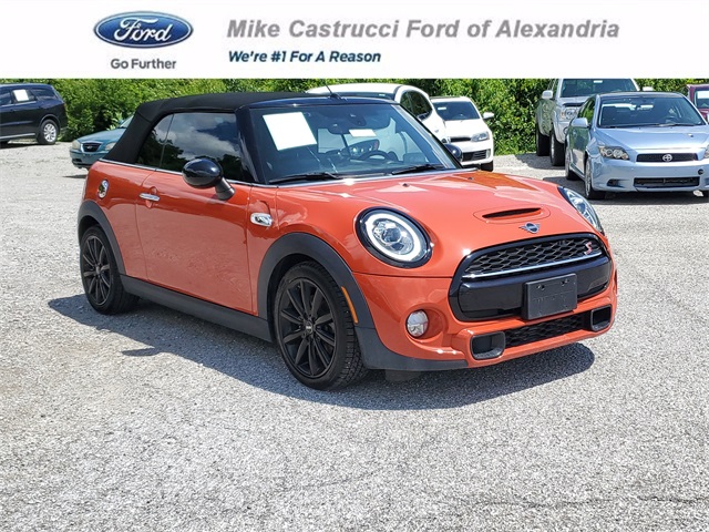 Vehicle image 2 of 26