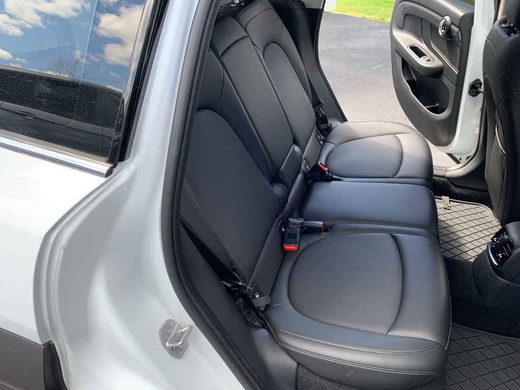 Vehicle image 22 of 29